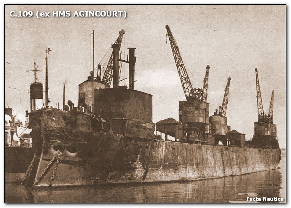 Hulk w�glowy C109, dawny pancernik HMS AGINCOURT