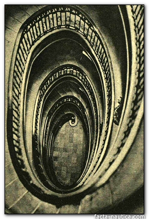 Staircase IMPERATOR - rMS BERENGARIA